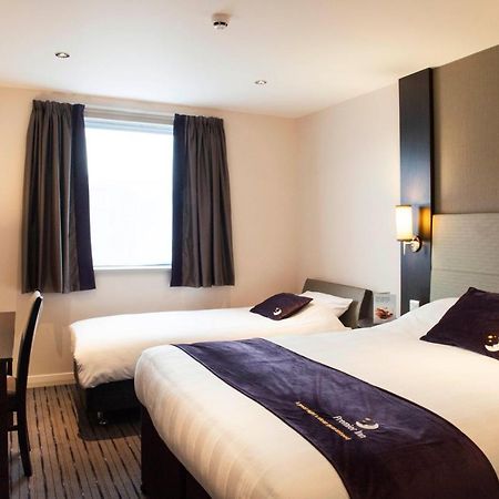 Premier Inn Guildford North - A3 Exterior photo