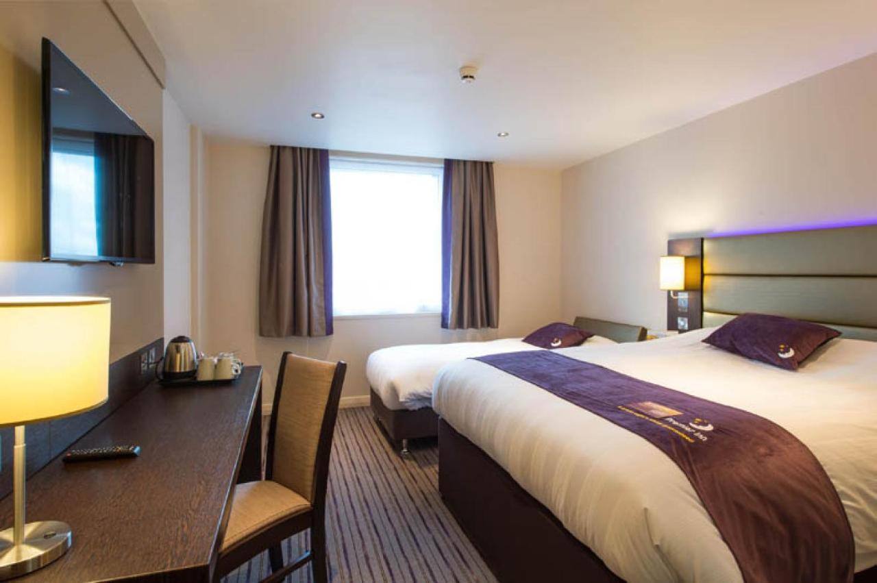 Premier Inn Guildford North - A3 Exterior photo
